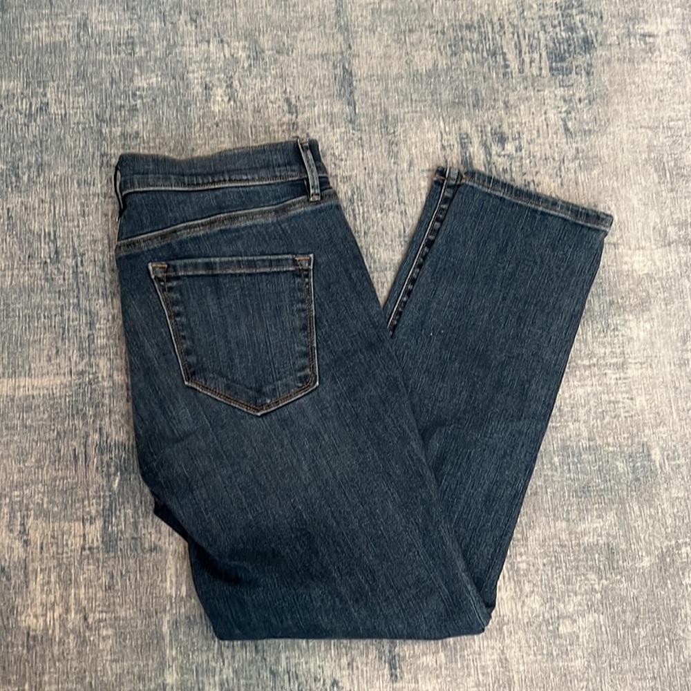 Loft modern cuffed crop jeans sz 8 - Picture 2 of 3